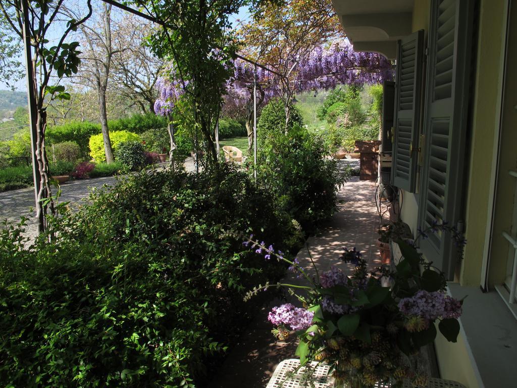 Cocconato Sotto La Luna Bruna B&B מראה חיצוני תמונה
