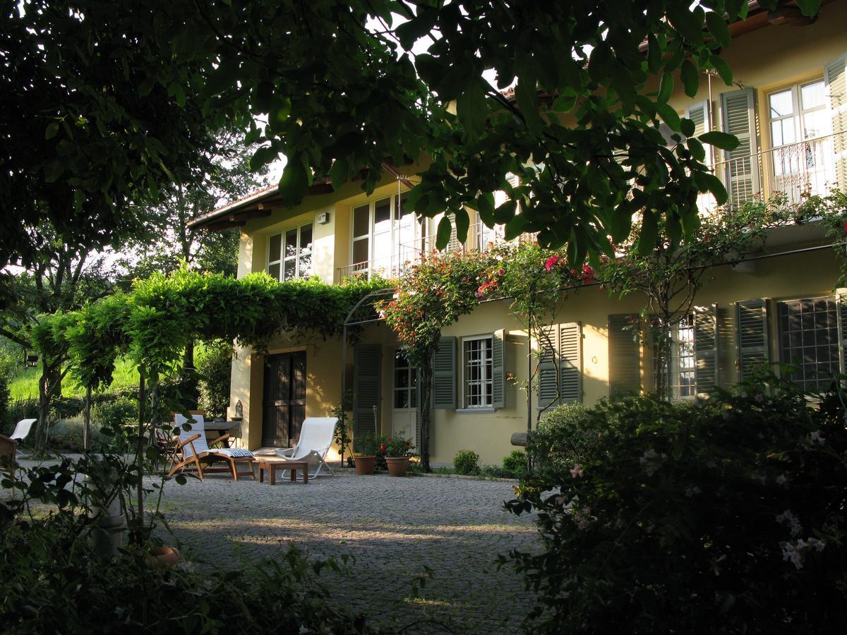 Cocconato Sotto La Luna Bruna B&B מראה חיצוני תמונה