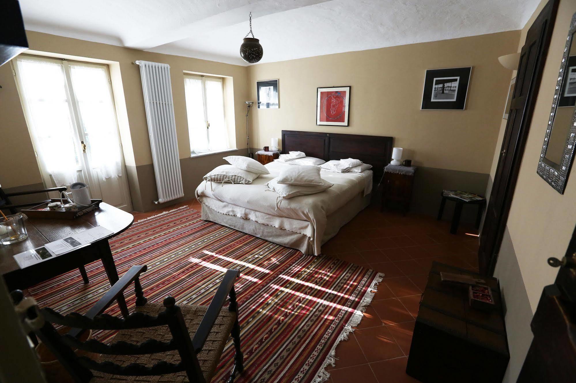 Cocconato Sotto La Luna Bruna B&B מראה חיצוני תמונה